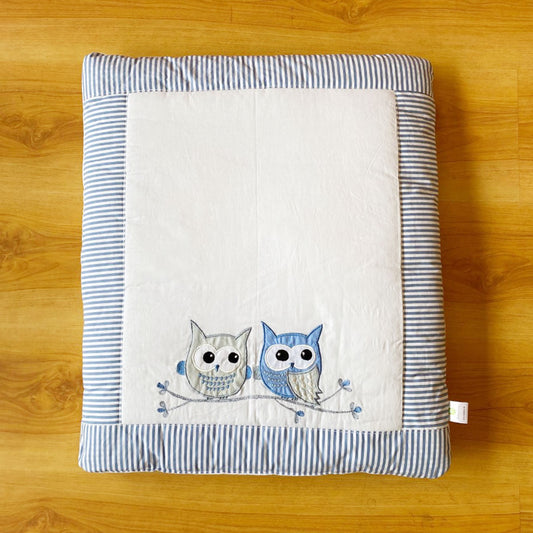 Blue Owl Baby Hand Quilt